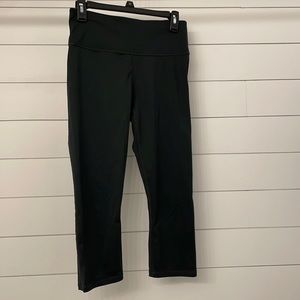 Fabletics Cropped Leggings Dark Green Medium